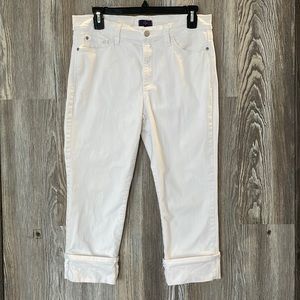 NYDJ white Dayla wide cuff capris, 10p